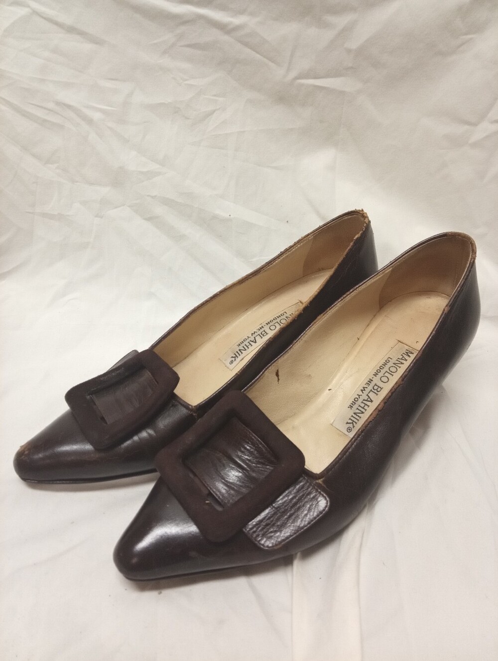 Manolo Blahnik Womens Sz 6.5 Brown Leather Belted Heels